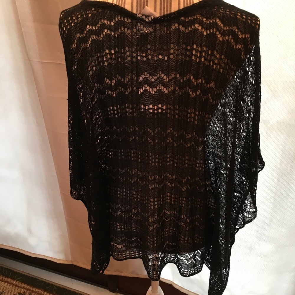 2 Chic Transparent Poncho Pullover Top - Picture 8 of 13